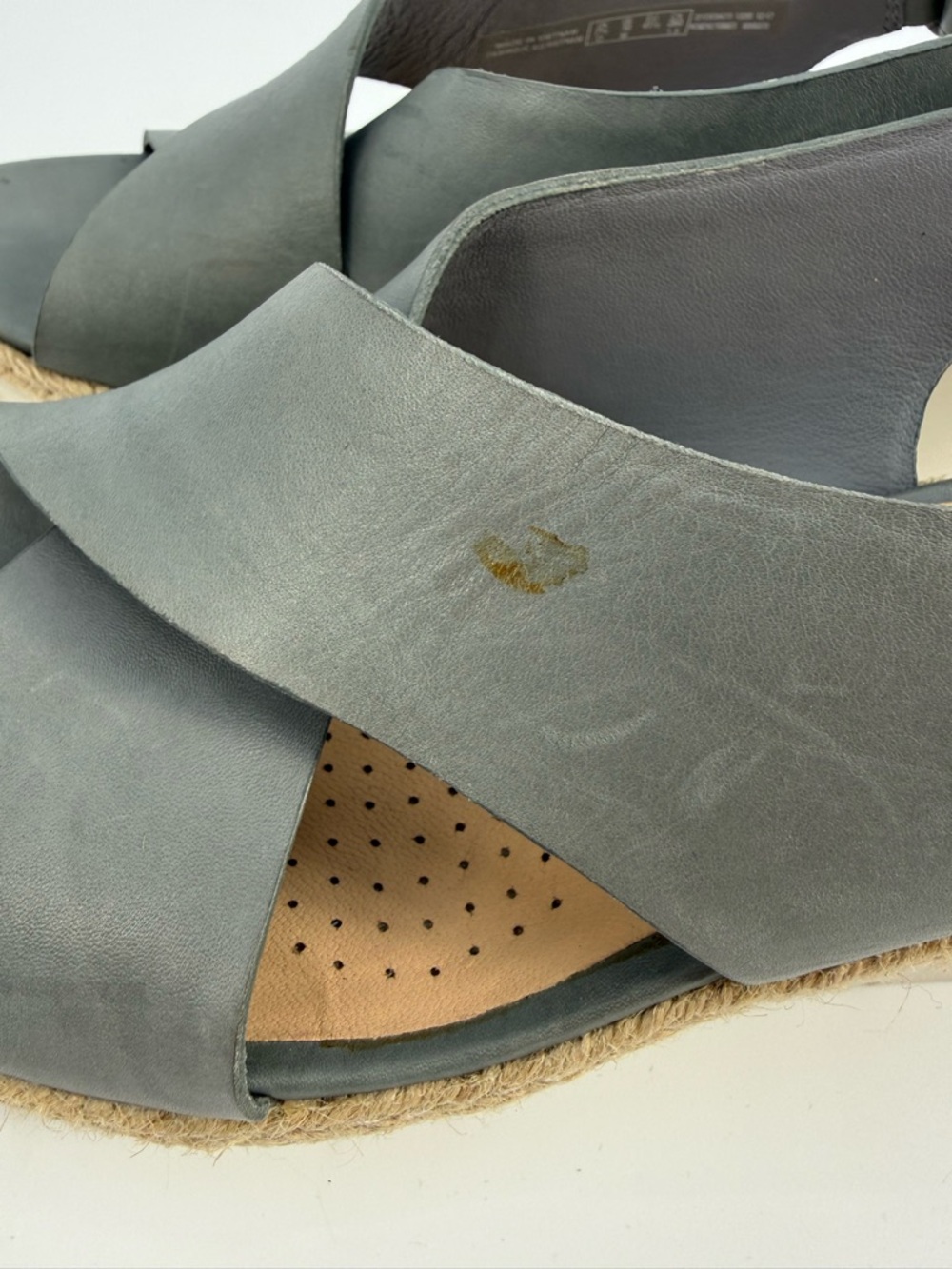Clarks Artisan Gray Leather Wedge Sandals Slingback Platform Espadrille Style - Picture 16 of 16